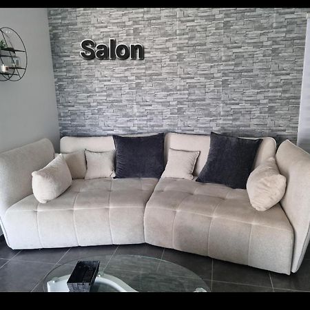 Maison 8 Couchages Clim, Plage A Pied, Petite Piscine ปอร์-ลา-นูแวลล์ ภายนอก รูปภาพ