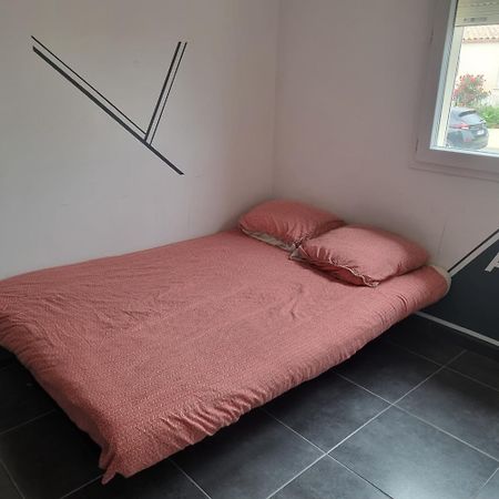 Maison 8 Couchages Clim, Plage A Pied, Petite Piscine ปอร์-ลา-นูแวลล์ ภายนอก รูปภาพ