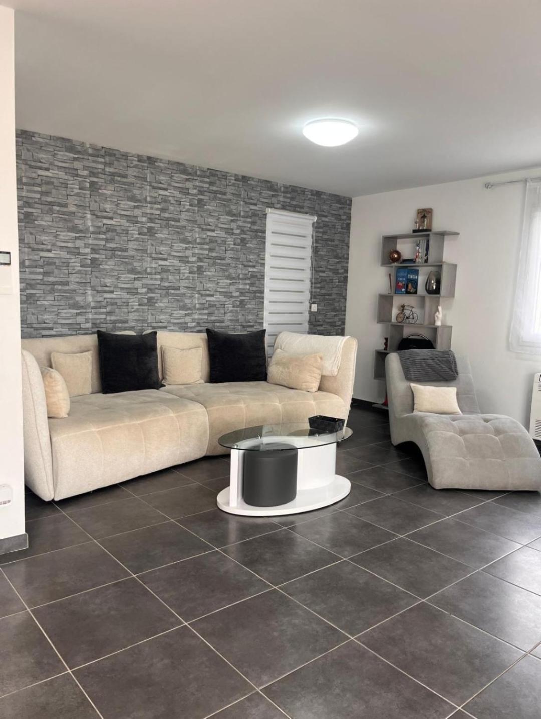 Maison 8 Couchages Clim, Plage A Pied, Petite Piscine ปอร์-ลา-นูแวลล์ ภายนอก รูปภาพ